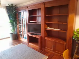 Mueble de salón de madera