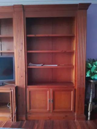 Mueble de salón de madera