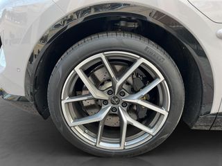 Lotus Eletre 600 GT SE