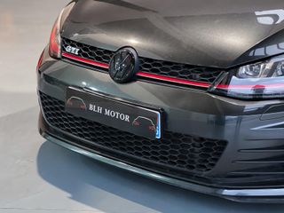 VOLKSWAGEN Golf GTI 2.0 TSI 220CV BMT