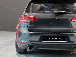 VOLKSWAGEN Golf GTI 2.0 TSI 220CV BMT