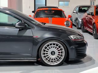 VOLKSWAGEN Golf GTI 2.0 TSI 220CV BMT