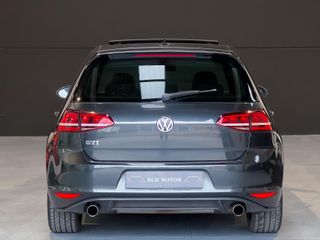 VOLKSWAGEN Golf GTI 2.0 TSI 220CV BMT