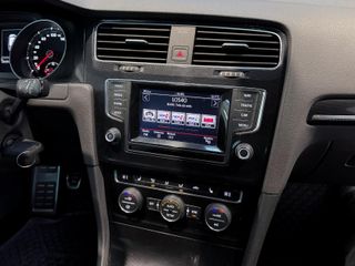 VOLKSWAGEN Golf GTI 2.0 TSI 220CV BMT