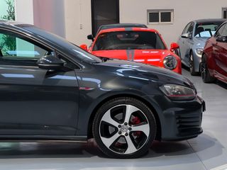 VOLKSWAGEN Golf GTI 2.0 TSI 220CV BMT