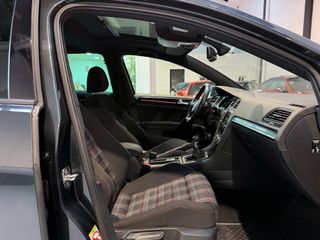 VOLKSWAGEN Golf GTI 2.0 TSI 220CV BMT