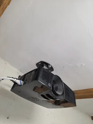 Proyector Optoma HD141X + Pantalla Enrollable+ sop