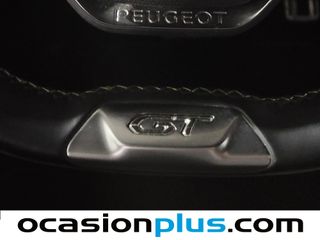 Peugeot 2008 BlueHDi 130 S&S GT EAT8 96 kW (130 CV)