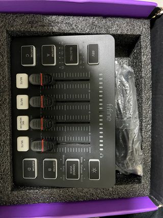 Fifine SC3 Audio Mixer para Gaming