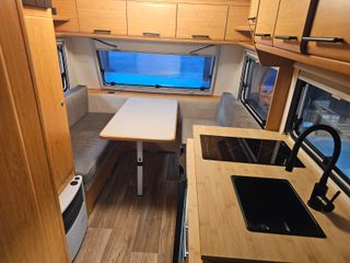 Caravana Knaus Sudwing 400