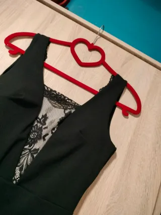 Vestido negro sexy encaje asimétrico