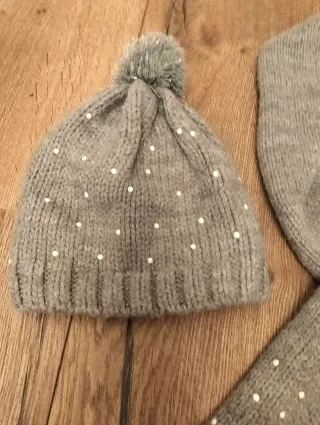 Conjunto gorro, guantes y bufanda