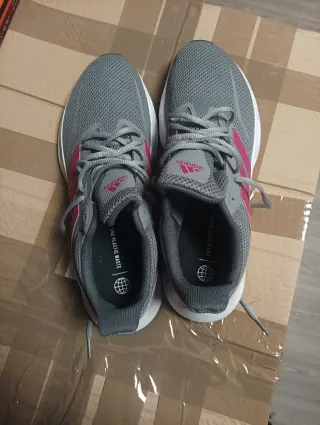 Zapatillas Adidas Gris y Rosa