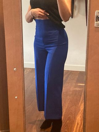 Pantalón cropped azul