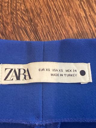 Pantalón cropped azul