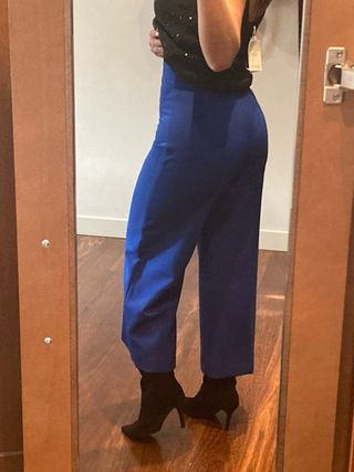 Pantalón cropped azul