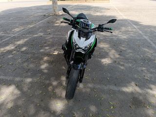 Kawasaki Z800e