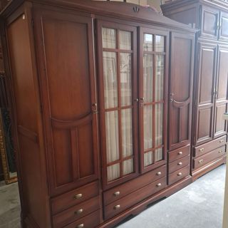 Armario madera 3 puertas y cajones