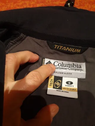 Cazadora Columbia Titanium Talla S Mujer