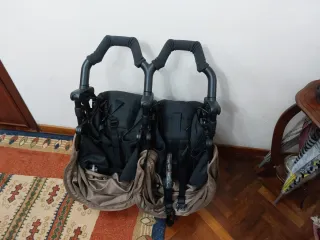 Silla de paseo gemelar para niños