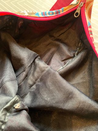 Bolso alegre con espirales de colores