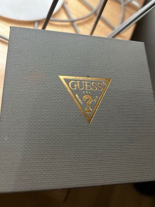 Reloj Guess Hombre Negro y Dorado