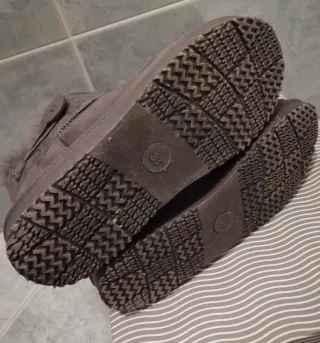 Stivali donna Tg. 38 con pelo interno