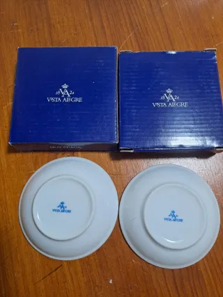 2 platitos vista alegre