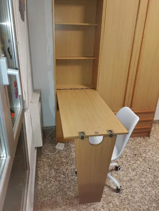 Armario infantil con escritorio