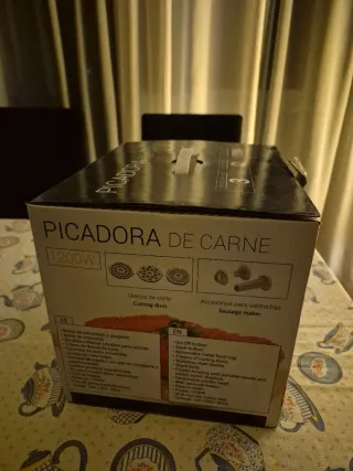 Picadora de Carne THULOS 1200W