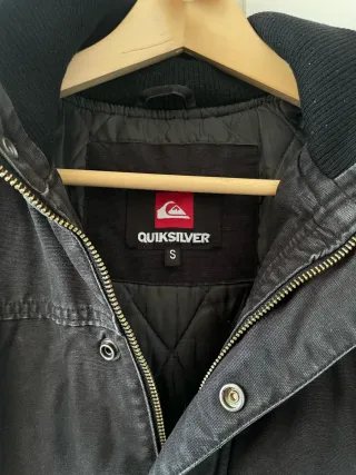 Chaqueta Quiksilver Negra