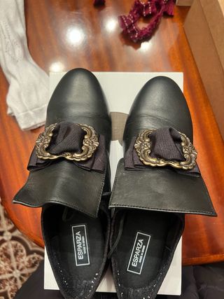 Zapatos Esparza Talla 37 Negros