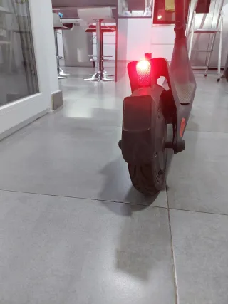 Patinete Xiaomi 4 Lite 2ª Gen