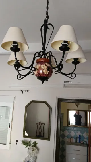 Lámpara de forja con pantalla  lampara mesilla jue