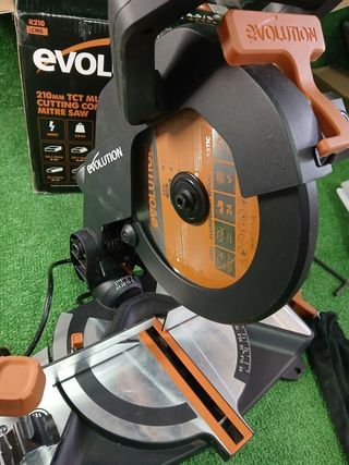 Ingletadora Evolution R210CMS - 210mm