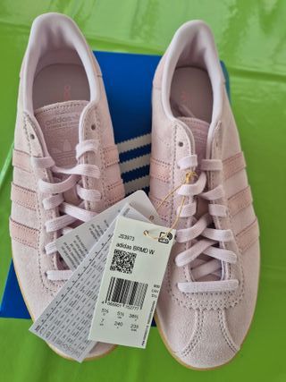 Adidas Bermuda rosas. A estrenar Talla 38 2/3