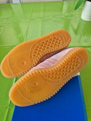 Adidas Bermuda rosas. A estrenar Talla 38 2/3