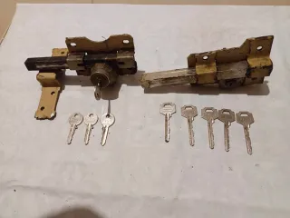Lote 2 Cerrojos Puerta + 9 Llaves
