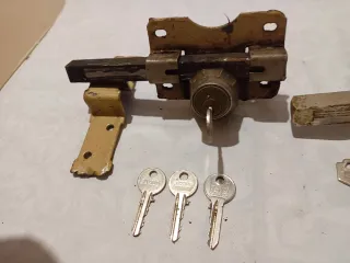Lote 2 Cerrojos Puerta + 9 Llaves