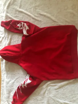 Sudadera Roja Esqueleto