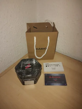 Reloj Casio G-Shock Negro y Transparente