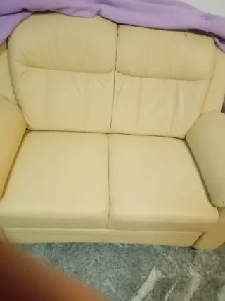 Divano in stoffa beige