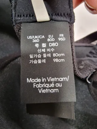 Sujetador Calvin Klein 80D Negro con relleno