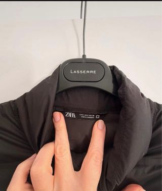 Cazadora acolchada Zara negra