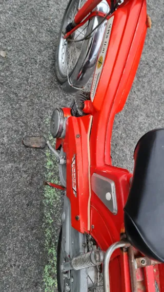 Mobylette Super Lujo trial ciudad