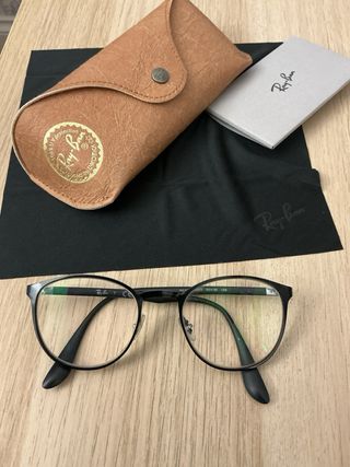 Occhiali da vista Ray-Ban neri e marroni