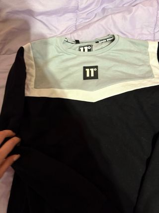 Sudadera 11 Degrees Negra,blanca y azul  Hombre