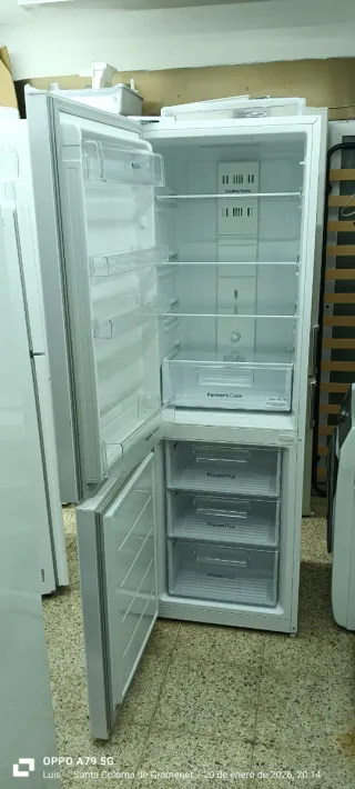 NEVERA COMBI DAEWOO NO FROST ENERGÍA A+