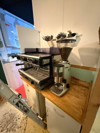 Cafetera La Spaziale EC NEW 2G + Molinillo