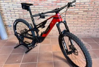 Bicicleta Eléctrica Rotwild